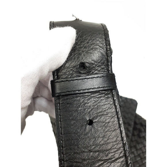 Bottega Veneta Intrecciato Shoulder Bag - Picture 7 of 9